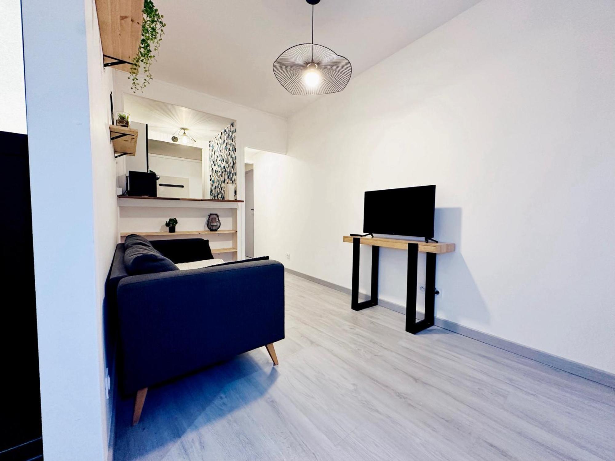 Апартаменты Le Clos Du Rhone - Hypercentre - Wifi Турнон-сюр-Рон Экстерьер фото
